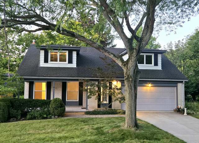 Property at 3304 Alton Ct, Ann Arbor, MI 48105, 4 beds, 2.5 baths