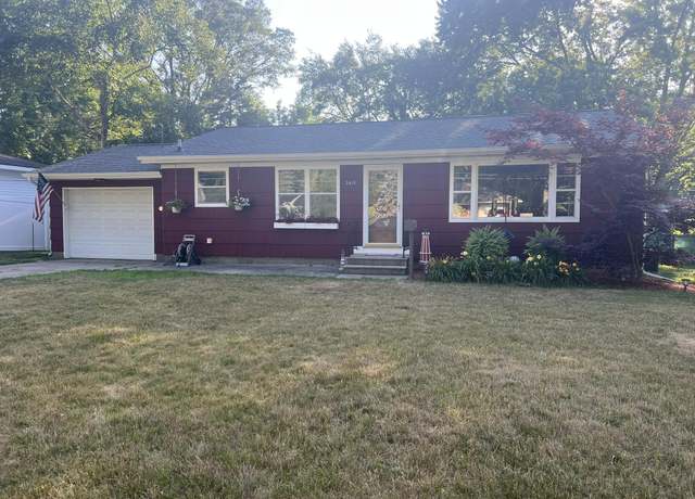 Property at 2415 Estes St, Muskegon, MI 49441, 3 beds, 1 bath
