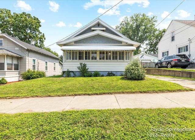 Property at 1660 Havana Ave SW, Wyoming, MI 49509, 3 beds, 1 bath