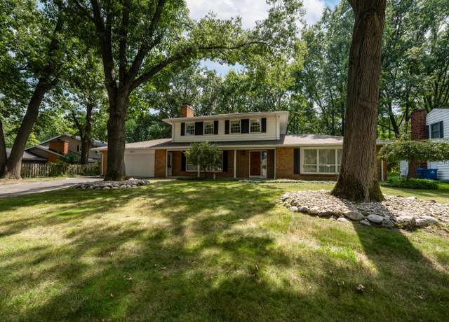 Property at 2913 Larry Ln, Kalamazoo, MI 49008, 3 beds, 3.5 baths
