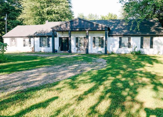 Property at 9270 Secor Rd, Temperance, MI 48182, 4 beds, 2 baths