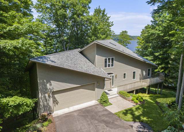 Property at 6308 N Jebavy Dr, Ludington, MI 49431, 3 beds, 3 baths