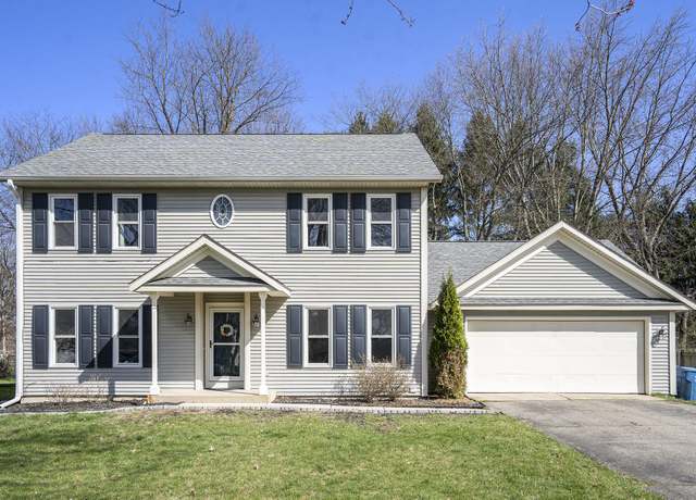 Property at 210 Parkland Ter, Portage, MI 49024, 4 beds, 2.5 baths