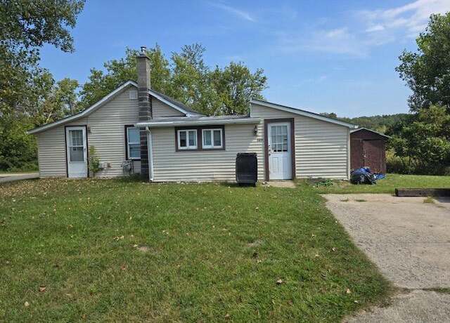 Property at 3891 Bankers Rd, Hillsdale, MI 49242, 2 beds, 1 bath