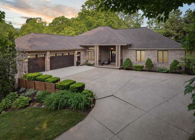 Property at 7530 Doubloon Dr SE, Grand Rapids, MI 49546, 5 beds, 3.5 baths