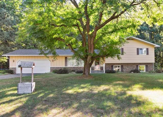 Property at 14080 Heritage Dr, Big Rapids, MI 49307, 4 beds, 2 baths