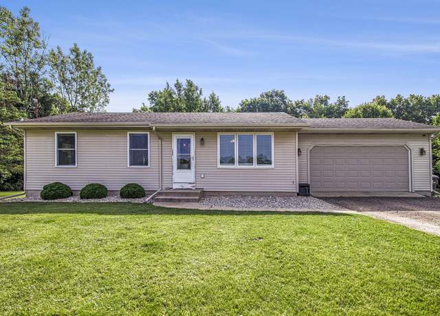 Property at 16021 Van Kal St, Schoolcraft, MI 49087, 3 beds, 1 bath