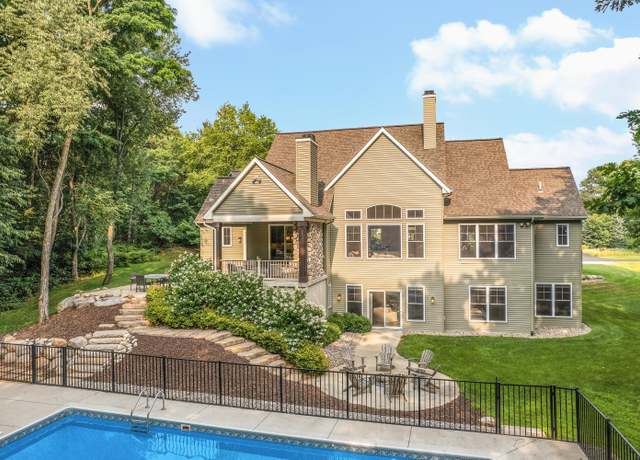 Property at 12067 Forest Beach Trl Pvt Trl #3, Grand Haven, MI 49417, 6 beds, 4.5 baths