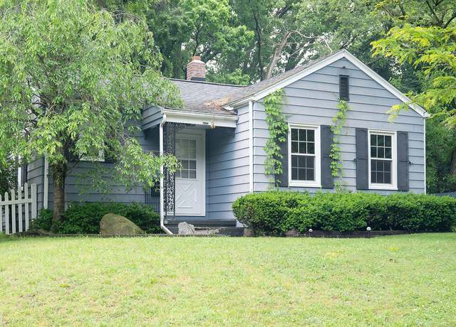 Property at 269 E Oak Grove Ave, Parchment, MI 49004, 1 bed, 1 bath