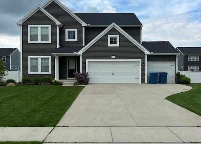 Property at 5378 Mclin Dr, Kalamazoo, MI 49009, 5 beds, 3.5 baths