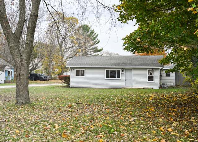 Property at 2710 Leboeuf St, Norton Shores, MI 49441, 3 beds, 1 bath