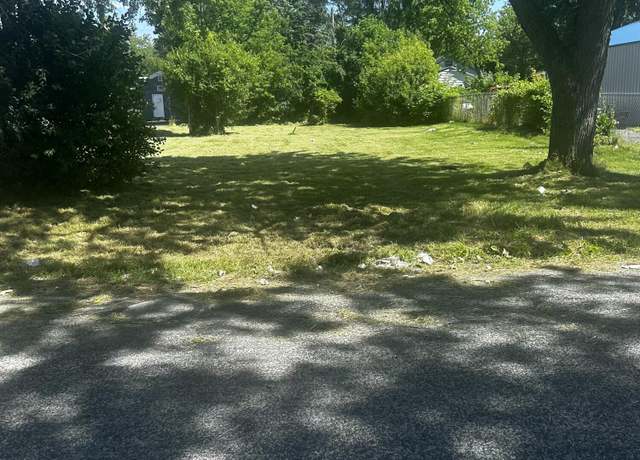 Property at 2361 Baldwin St, Saginaw, MI 48601