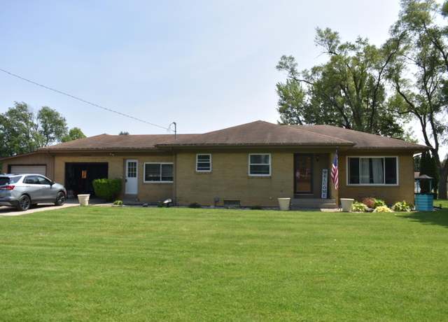 Property at 1706 76th St SW, Byron Center, MI 49315, 3 beds, 1 bath