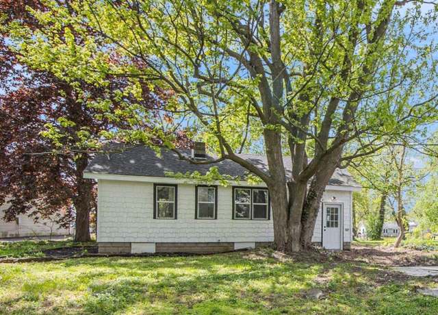 Property at 145 S 28th St, Battle Creek, MI 49015, 2 beds, 1 bath