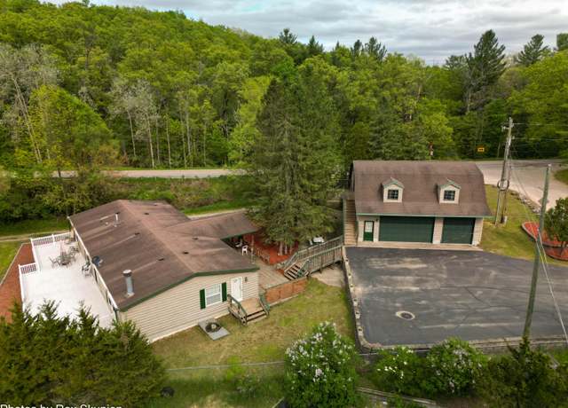 Property at 5705 Centerline Rd, Newaygo, MI 49337, 3 beds, 2 baths