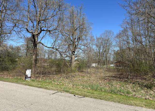 Property at 6609 Hollywood Dr, Coloma, MI 49038