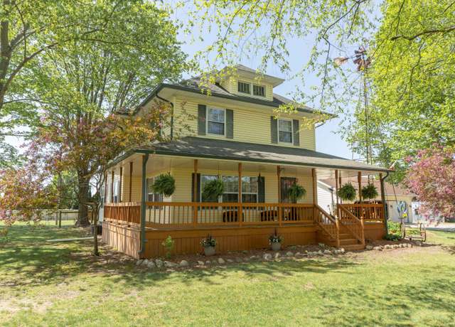 Property at 2580 Pucker St, Niles, MI 49120, 4 beds, 2 baths