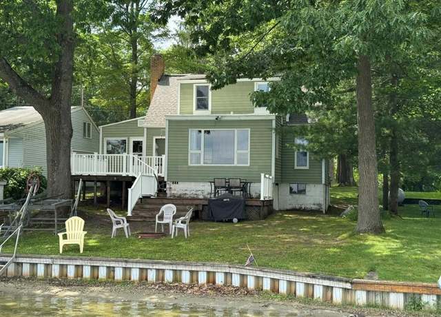 Property at 14450 Park Dr, Mecosta, MI 49332, 4 beds, 1.5 baths