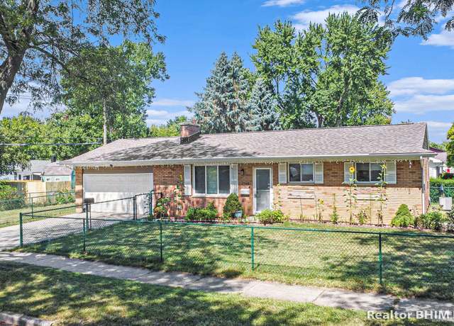 Property at 3100 Glenbrook Dr, Lansing, MI 48911, 3 beds, 1.5 baths