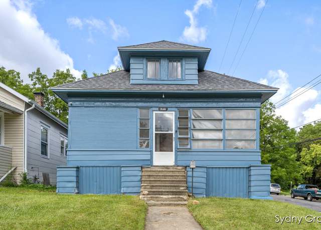 Property at 296 Meachem Ave, Battle Creek, MI 49015, 2 beds, 1.5 baths