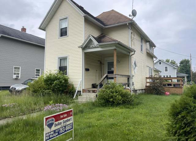 Property at 242 N Forbes St, Jackson, MI 49202, 3 beds, 2 baths