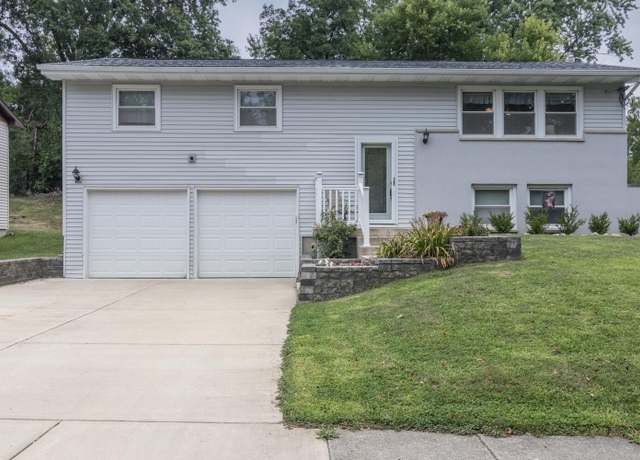 Property at 706 Southland Ave, Portage, MI 49024, 4 beds, 3 baths