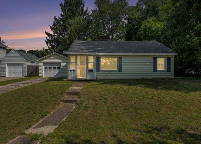 Property at 347 E Pine St, Fremont, MI 49412, 2 beds, 1 bath