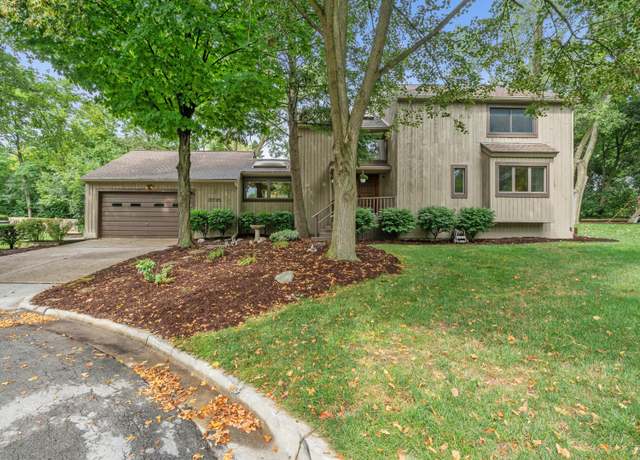 Property at 3735 Tremont Ln, Ann Arbor, MI 48105, 4 beds, 3.5 baths