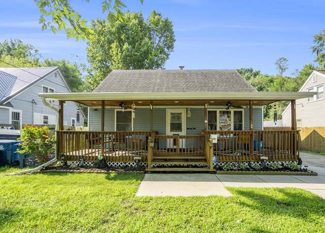 Property at 25 Taylor Ave, Battle Creek, MI 49037, 3 beds, 2 baths