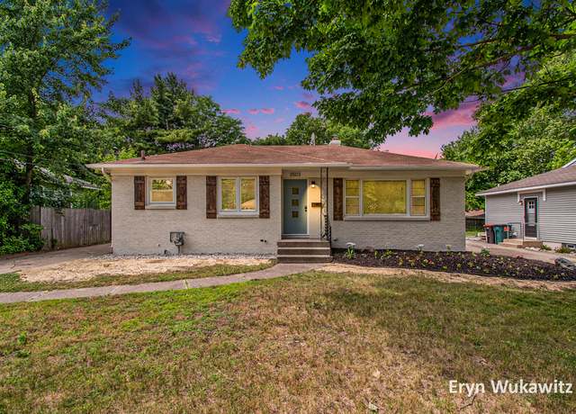 Property at 3503 Collingwood Ave SW, Wyoming, MI 49519, 4 beds, 2 baths