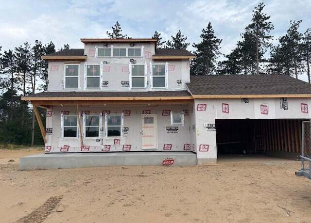 Property at 2442 Gray Wolf Way, Muskegon, MI 49444, 3 beds, 2.5 baths
