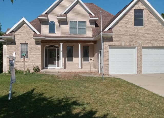 Property at 150 Glencarin Dr NE, Rockford, MI 49341, 4 beds, 3.5 baths