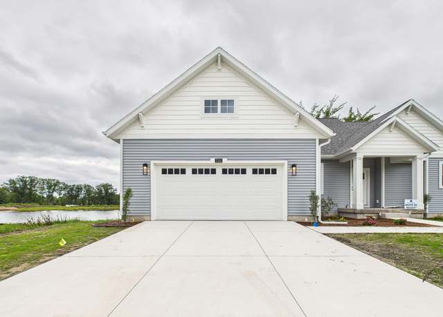 Property at 7331 Atwater Dr, Norton Shores, MI 49456, 2 beds, 2.5 baths