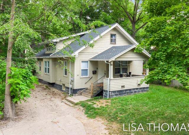 Property at 629 Jefferson Pl, Kalamazoo, MI 49006, 5 beds, 2 baths