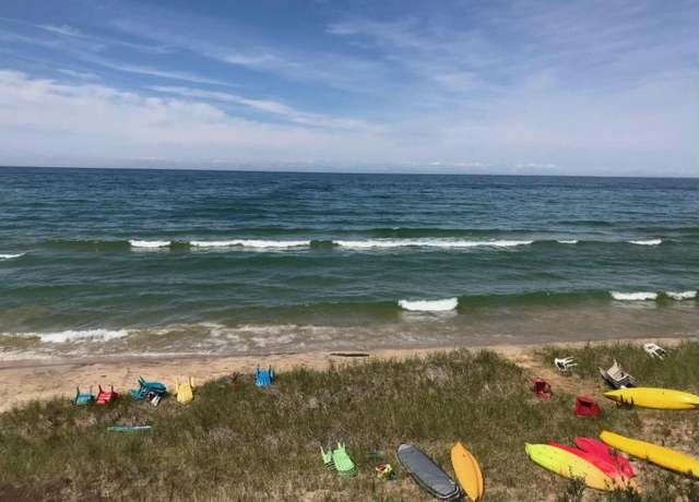 Property at 1 Bix Trl, Montague, MI 49437