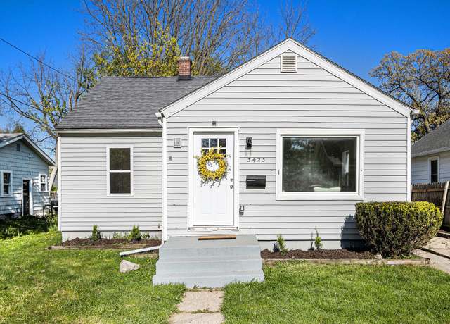 Property at 3423 Adams St, Kalamazoo, MI 49008, 2 beds, 1 bath