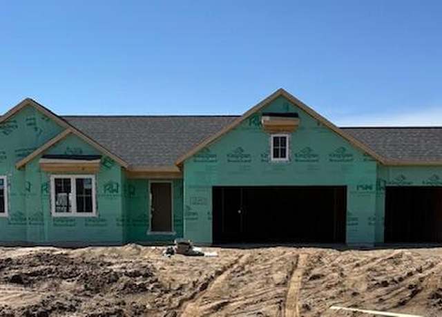 Property at 12052 Alden Ct NE, Lowell, MI 49331, 3 beds, 2.5 baths
