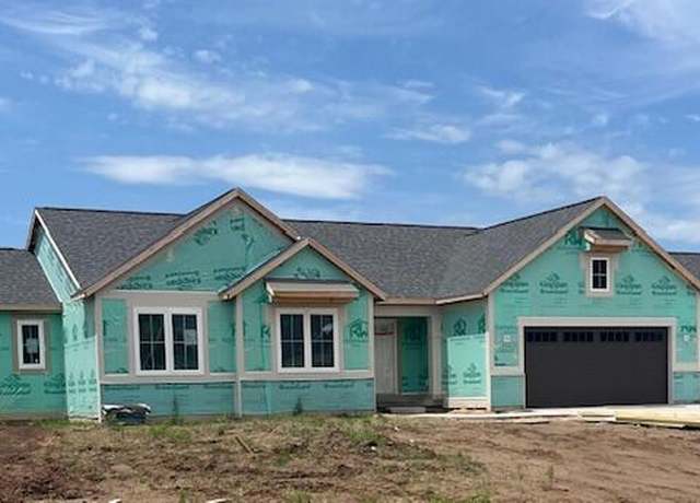 Property at 12052 Alden Ct NE, Lowell, MI 49331, 3 beds, 2.5 baths