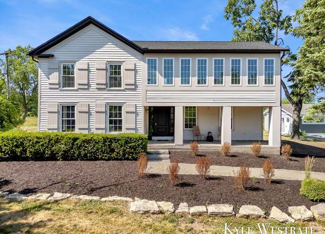 Property at 7761 Leonard St, Coopersville, MI 49404, 3 beds, 3 baths