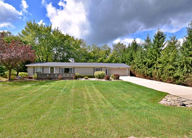 Property at 6138 Cedar Drive Dr, Cadillac, MI 49601, 3 beds, 2 baths