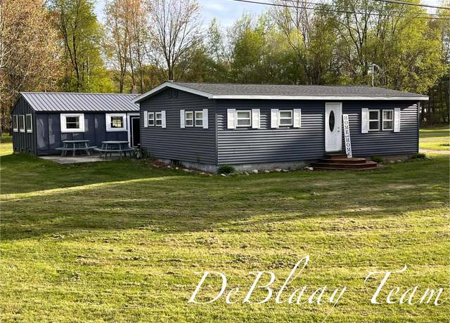 Property at 6061 Cutler Rd, Lakeview, MI 48850, 3 beds, 1 bath