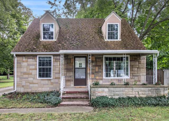 Property at 5126 N Riverview Dr, Parchment, MI 49004, 3 beds, 1 bath