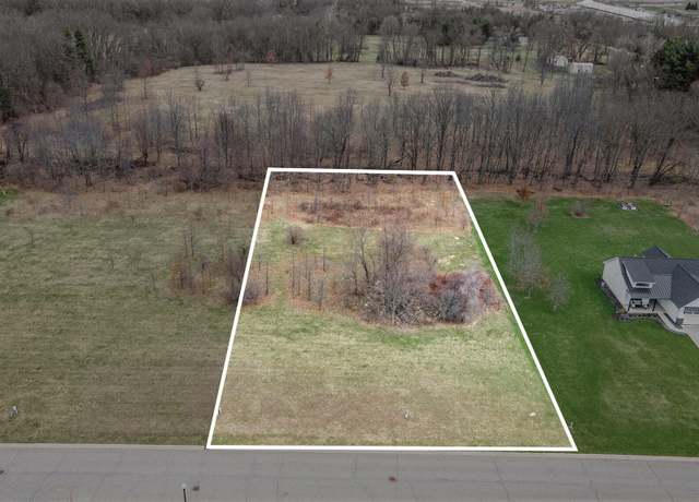 Property at 118 Stonegate Dr, Battle Creek, MI 49015