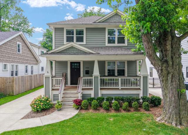Property at 711 N Alexander Ave, Royal Oak, MI 48067, 4 beds, 2.5 baths