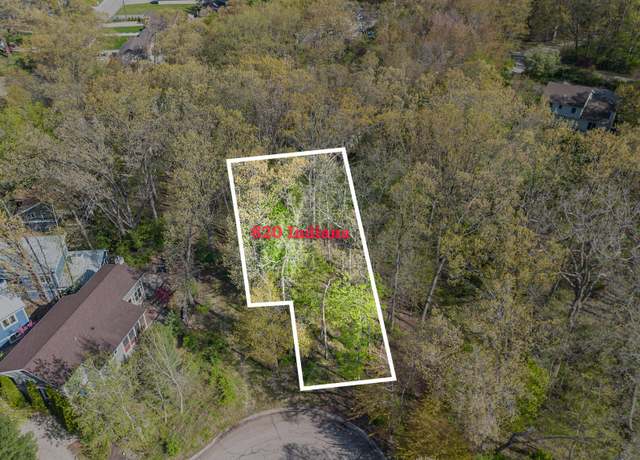 Property at 820 E Indiana St, New Buffalo, MI 49117