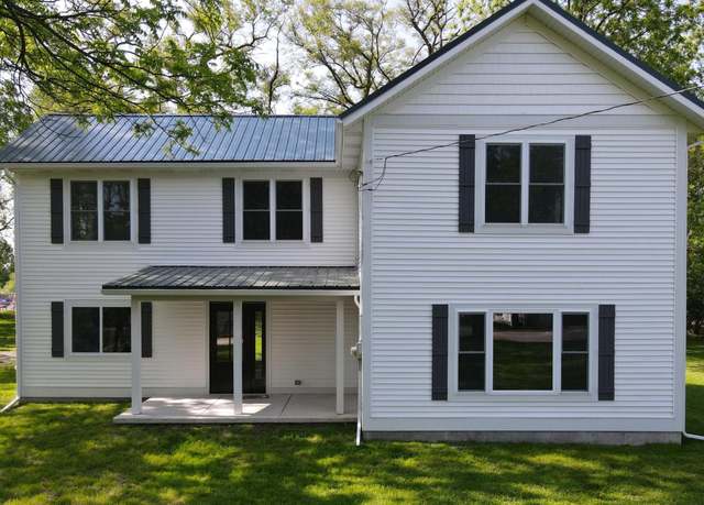 Property at 311 W State St, St. Louis, MI 48880, 3 beds, 3 baths