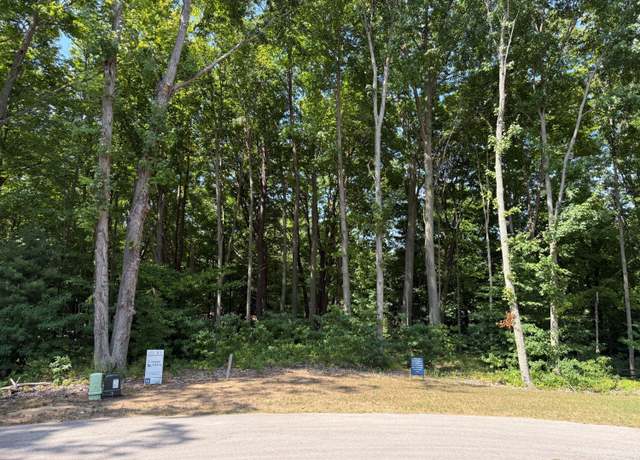 Property at 14606 Crest View Ct, South Haven, MI 49090