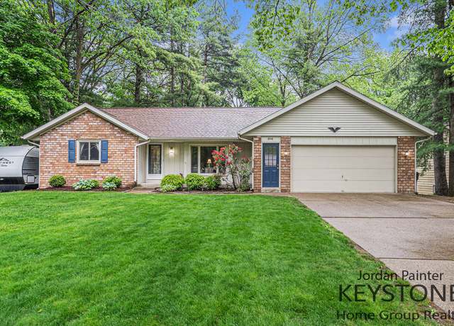 Property at 6946 Gettysburg Dr, Hudsonville, MI 49426, 3 beds, 2 baths