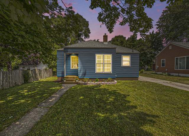 Property at 1382 Montague Ave, Muskegon, MI 49441, 2 beds, 1 bath