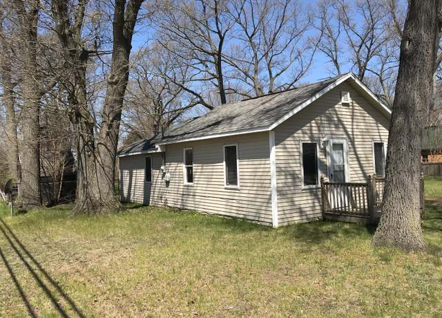 Property at 2981 Austin St, Norton Shores, MI 49444, 2 beds, 1 bath